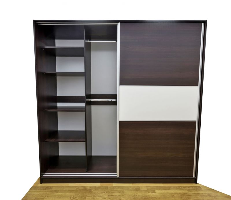 Linen Closet Door Repair in Kansas City, KS
